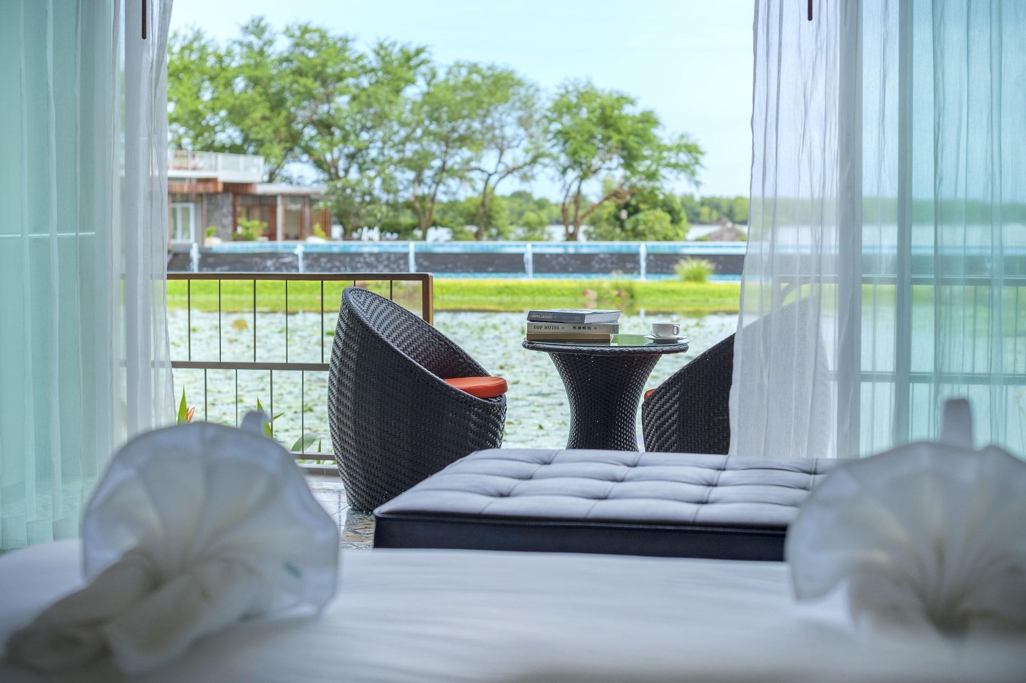 Baan Rim Ao Hotel Chanthaburi Bagian luar foto