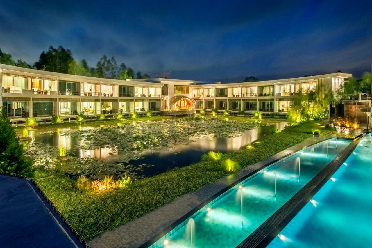 Baan Rim Ao Hotel Chanthaburi Bagian luar foto