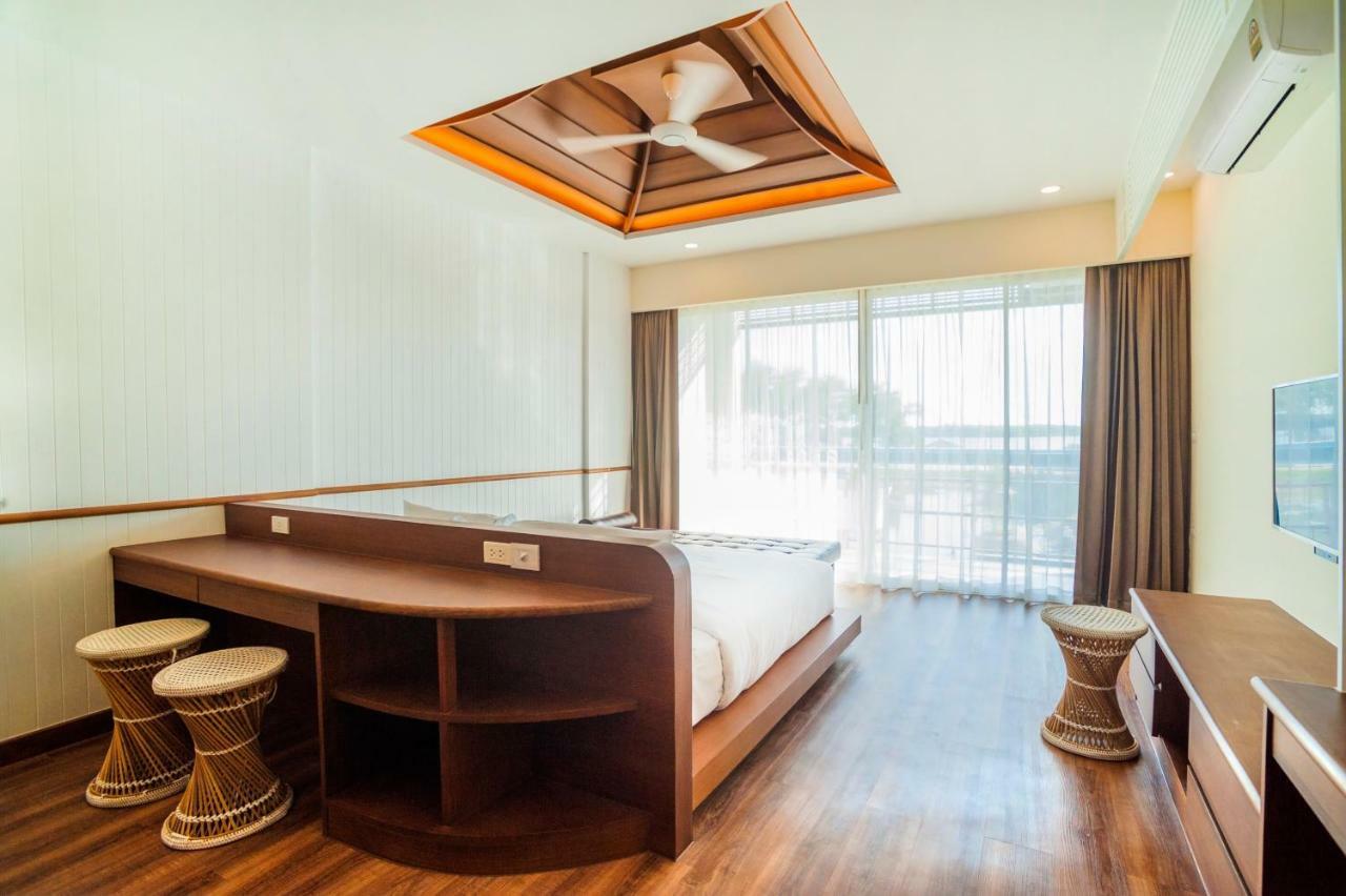 Baan Rim Ao Hotel Chanthaburi Bagian luar foto